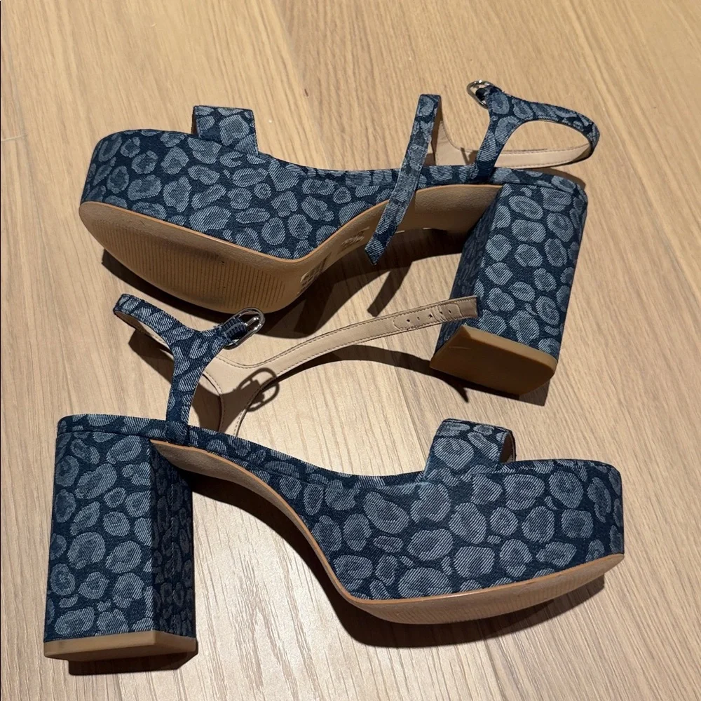 Stuart Weitzman‎ Leopard Print Denim Platform Block Heel Sandals Size 9